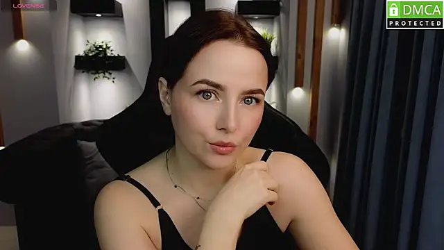 Snapshot of Mira_Mermayd chatting on February 6, 2025, 1:05 am Mira Mermayd online show from February 6, 2025, 1:05 am