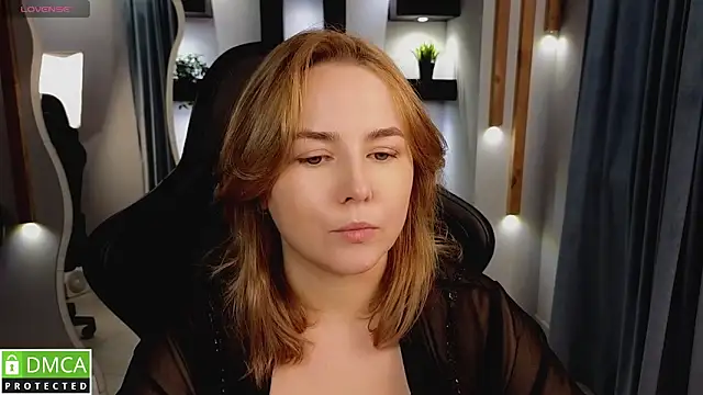 Snapshot of Mira_Mermayd chatting on October 15, 2025, 8:03 am Mira Mermayd online show from October 15, 2025, 8:03 am