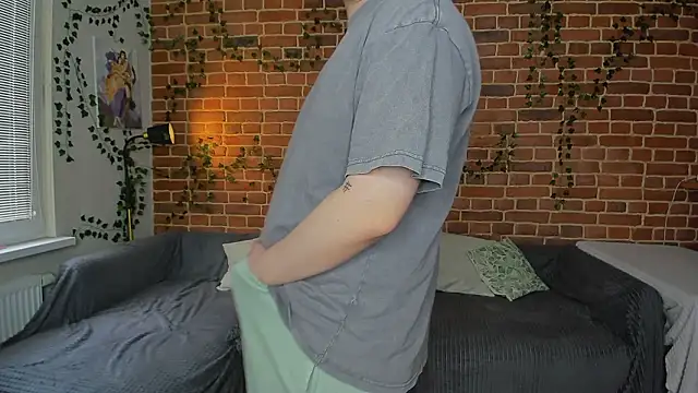 yamy yamy yamy online show from February 4, 2026, 9:59 am