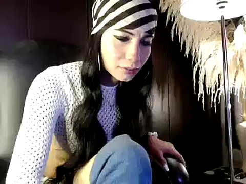 Snapshot of saraplayboy96 chatting on January 5, 2025, 7:39 pm saraplayboy96 online show from January 5, 2025, 7:39 pm