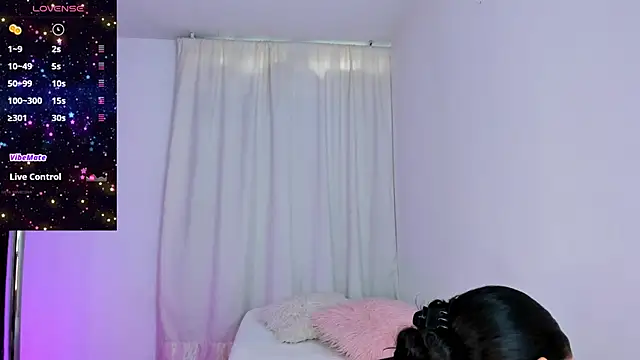 VioletaSotter online show from April 27, 2026, 12:36 pm
