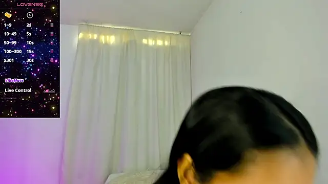 Snapshot of VioletaSotter chatting on July 31, 2026, 12:26 pm VioletaSotter online show from July 31, 2026, 12:26 pm