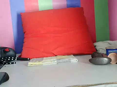 Snapshot of doggy38 chatting on November 16, 2025, 2:22 pm doggy38 online show from November 16, 2025, 2:22 pm