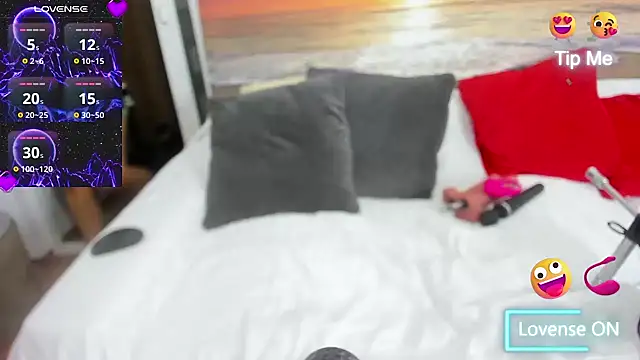 Snapshot of wildangeloflove chatting on December 3, 2024, 11:01 am wildangeloflove online show from December 3, 2024, 11:01 am