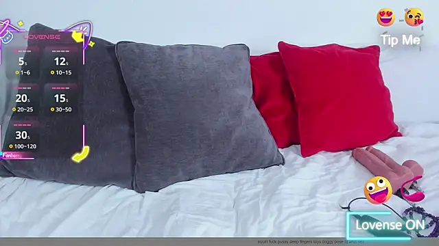 Snapshot of wildangeloflove chatting on September 28, 2025, 2:33 pm wildangeloflove online show from September 28, 2025, 2:33 pm