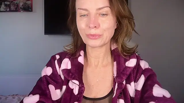 RachellAmazing online show from July 24, 2026, 6:17 pm