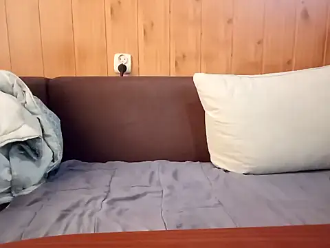 Konradoo online show from October 5, 2025, 6:01 am