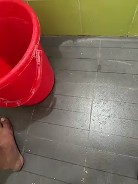 kkkr23456 online show from February 2, 2026, 3:27 am