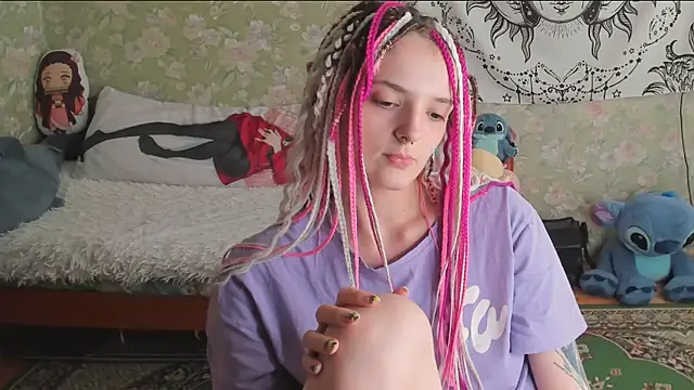 Cutie Adelia online show from June 28, 2026, 11:27 am