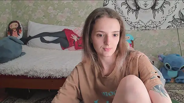 Cutie Adelia online show from July 17, 2026, 8:21 am