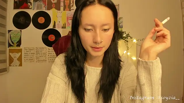 Snapshot of bellaa-w chatting on March 22, 2025, 1:00 am bellaa-w online show from March 22, 2025, 1:00 am