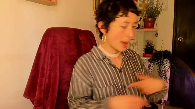 Snapshot of bellaa-w chatting on October 3, 2025, 9:34 pm bellaa-w online show from October 3, 2025, 9:34 pm