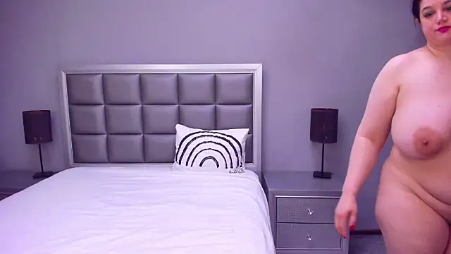 Snapshot of HellennSweet chatting on February 22, 2025, 8:07 am HellennSweet online show from February 22, 2025, 8:07 am