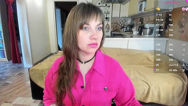 StacyTigerr online show from April 28, 2026, 10:42 am