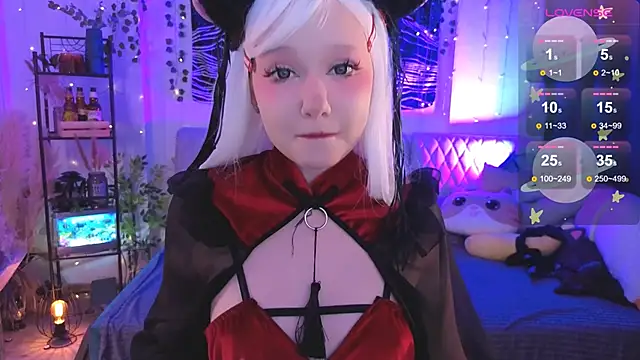 Snapshot of IrmaBell chatting on November 30, 2025, 3:43 am IrmaBell online show from November 30, 2025, 3:43 am