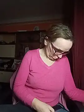 Dettybitch40 online show from December 20, 2025, 7:32 pm