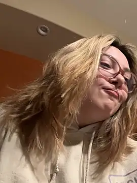 nativepumpkin95 online show from February 24, 2025, 9:00 am