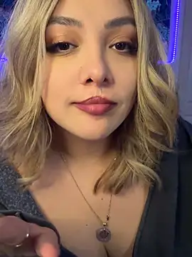 nativepumpkin95 online show from March 1, 2025, 8:45 am