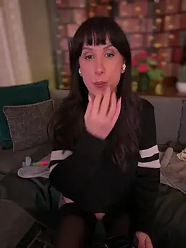 Fiona Kent  online show from March 8, 2026, 2:04 am