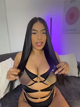 Sara mocca  online show from July 9, 2026, 8:13 pm