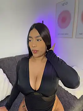 Sara mocca  online show from July 25, 2026, 4:26 pm