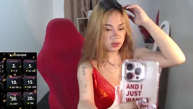 Snapshot of FrancineGarcia chatting on January 11, 2026, 11:59 am FrancineGarcia online show from January 11, 2026, 11:59 am