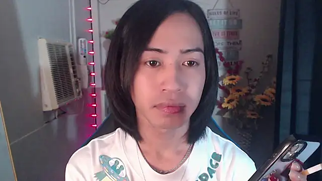 Lemonadexxx online show from December 15, 2025, 5:55 am