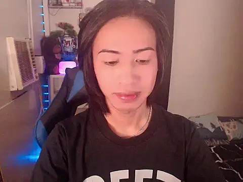 Lemonadexxx online show from February 23, 2026, 7:28 am