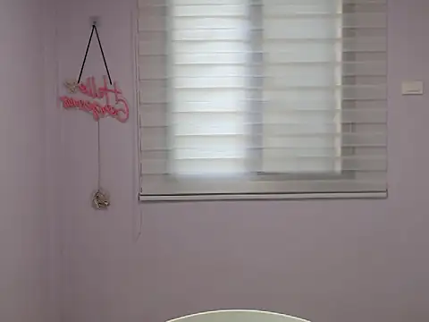 Snapshot of Miss_Ivanawolf chatting on June 23, 2026, 5:27 am Miss Ivanawolf online show from June 23, 2026, 5:27 am