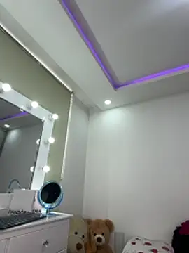 karlyn angels online show from May 25, 2026, 5:41 pm