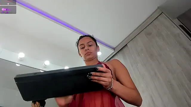 karlyn angels online show from June 6, 2026, 8:35 pm