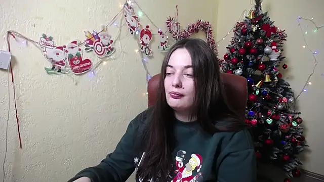 Snapshot of MilanaPrice chatting on December 20, 2024, 6:45 pm MilanaPrice online show from December 20, 2024, 6:45 pm