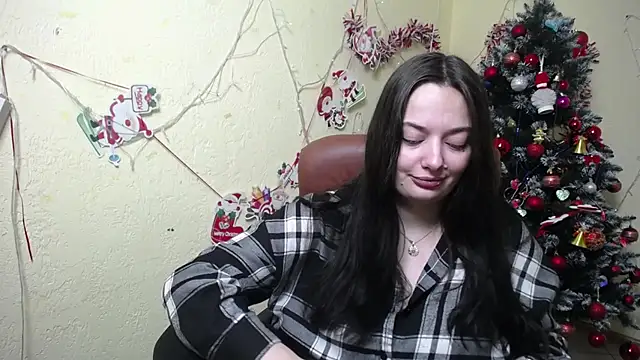 Snapshot of MilanaPrice chatting on December 30, 2024, 7:32 pm MilanaPrice online show from December 30, 2024, 7:32 pm