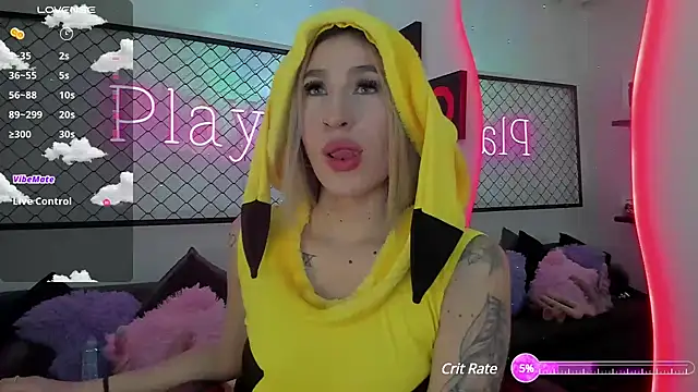 Snapshot of Atenea_Klett_ chatting on March 12, 2025, 1:40 pm Atenea Klett online show from March 12, 2025, 1:40 pm