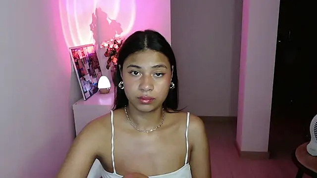 Snapshot of dark_enchantress_ chatting on January 11, 2025, 2:20 am dark enchantress online show from January 11, 2025, 2:20 am