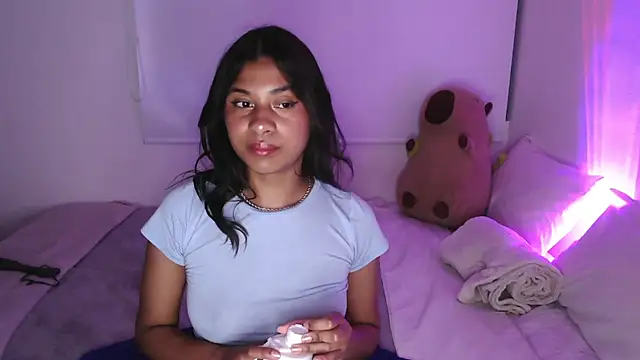 Snapshot of dark_enchantress_ chatting on February 23, 2025, 2:51 am dark enchantress online show from February 23, 2025, 2:51 am