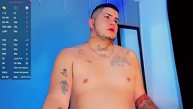 Snapshot of Thomas_chubbyxhot chatting on December 28, 2024, 2:53 pm Thomas chubbyxhot online show from December 28, 2024, 2:53 pm