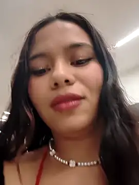 Snapshot of -Camila_ chatting on May 14, 2026, 12:28 am -Camila online show from May 14, 2026, 12:28 am