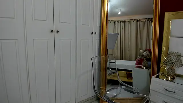 Snapshot of KendalStallyon chatting on December 14, 2024, 2:31 pm KendalStallyon online show from December 14, 2024, 2:31 pm