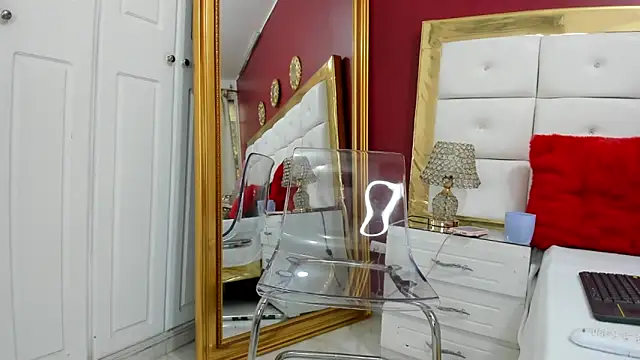 Snapshot of KendalStallyon chatting on December 18, 2024, 2:06 pm KendalStallyon online show from December 18, 2024, 2:06 pm