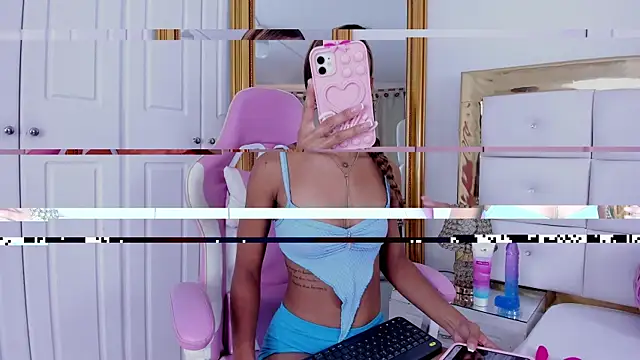 Snapshot of KendalStallyon chatting on March 3, 2025, 4:46 pm KendalStallyon online show from March 3, 2025, 4:46 pm