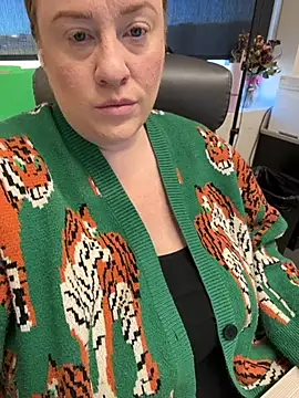 cinnatitties online show from March 17, 2026, 3:26 pm