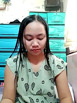 Snapshot of Hotbaby_1523 chatting on April 21, 2026, 12:34 am Hotbaby 1523 online show from April 21, 2026, 12:34 am
