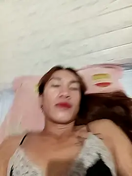 Snapshot of xxSexyBitch69xx chatting on October 8, 2025, 10:35 am xxSexyBitch69xx online show from October 8, 2025, 10:35 am