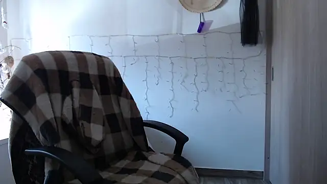 Snapshot of maya_hottt chatting on December 3, 2024, 3:22 pm maya hottt online show from December 3, 2024, 3:22 pm