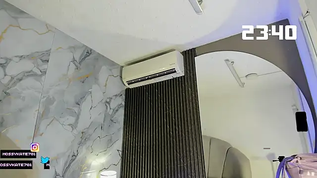 Snapshot of Katemoss70 chatting on October 8, 2025, 12:36 pm Katemoss70 online show from October 8, 2025, 12:36 pm