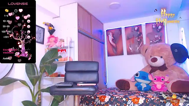 Hotgiirl 1 online show from October 12, 2025, 3:33 pm