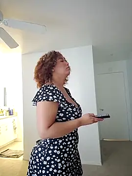 Snapshot of cataleya-glen chatting on October 14, 2025, 4:30 pm cataleya-glen online show from October 14, 2025, 4:30 pm