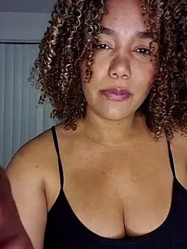 Snapshot of cataleya-glen chatting on October 22, 2025, 9:42 am cataleya-glen online show from October 22, 2025, 9:42 am