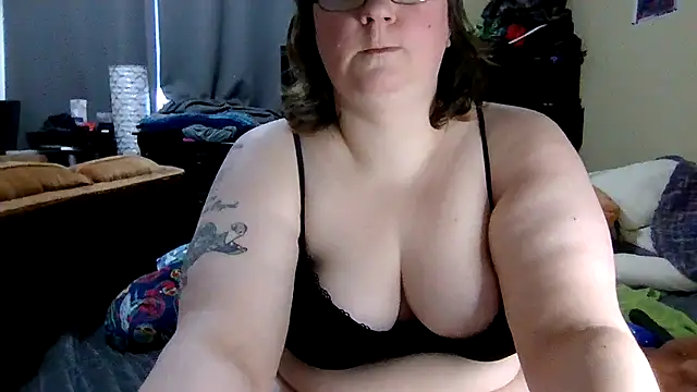 Snapshot of newfieocean chatting on February 11, 2025, 7:05 pm newfieocean online show from February 11, 2025, 7:05 pm